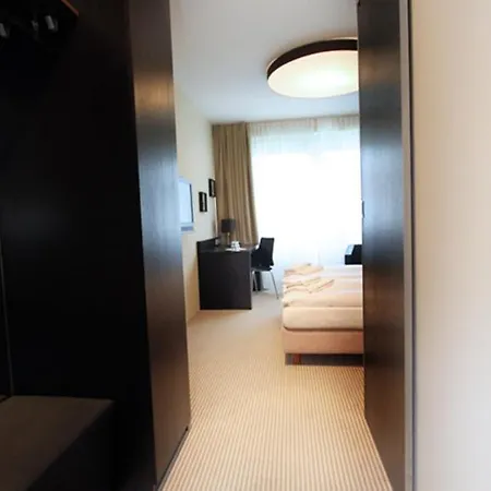 Karlstor Gaestehaus 2* Карлсруэ