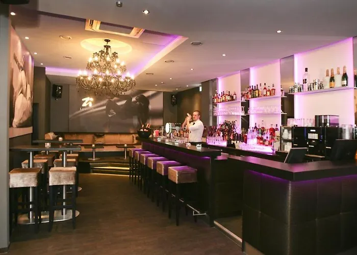 Szálloda Karlstor Gaestehaus Karlsruhe